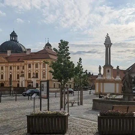 Questenberk * Jaromerice nad Rokytnou